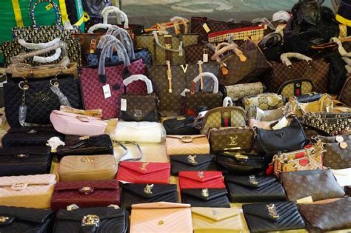 Are counterfeit goods illegal in canada?