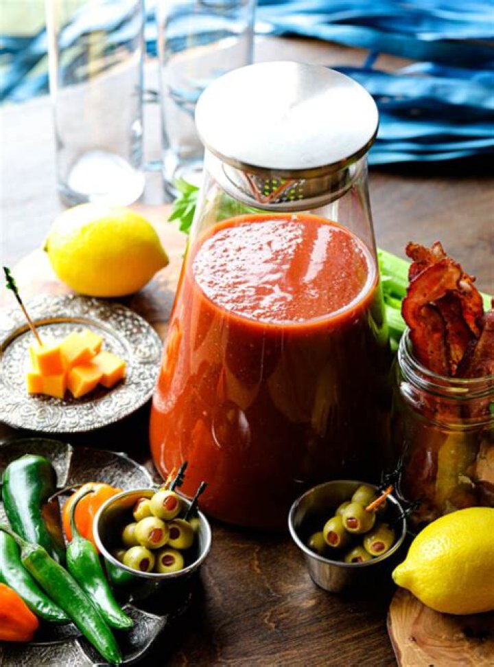 Does bloody mary mix need to be refrigerated?