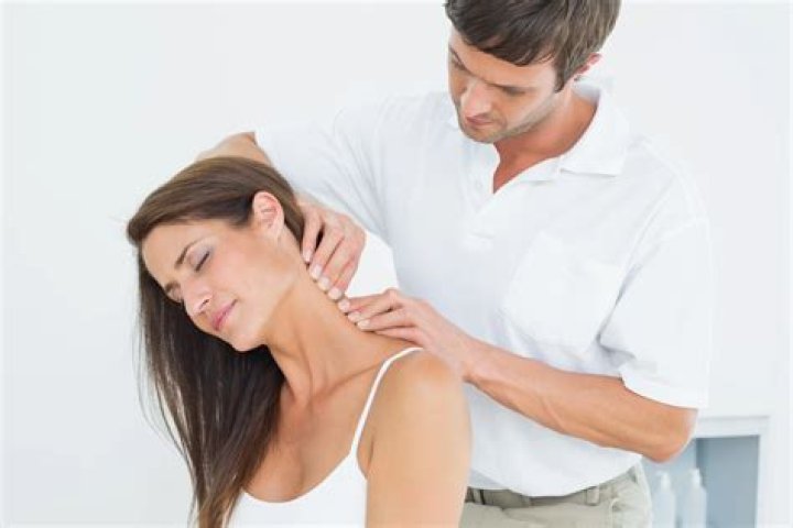 Does massage help stiff neck?