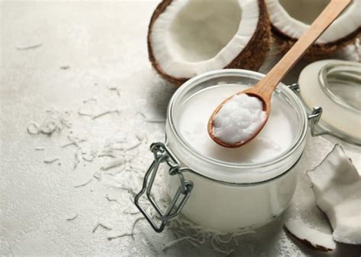 Has coconut milk got sugar in it?