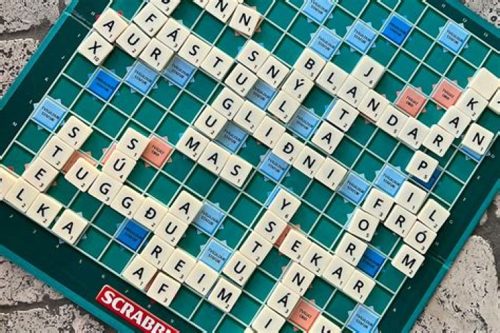 Is retch a scrabble word?
