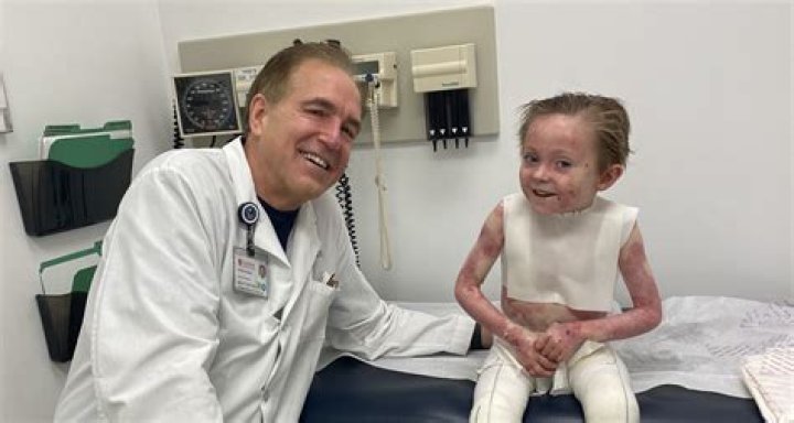 Is there a cure for staphyloma?